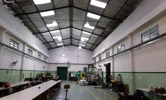 Imagem 7: Galpão Comercial à Venda em São Paulo-SP: 800m² na Vila Invernada c/6 Banheiros e 6 Vagas