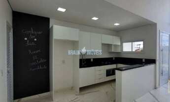 Imagem 3: Casa 3 dormitórios sendo 1 suíte em Gravataí de excelente padrão na parada 68 á poucos met