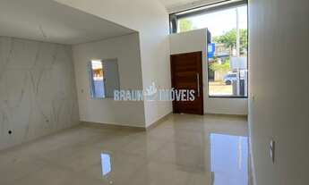 Imagem 3: Casa à venda no Parque Ipiranga em Gravataí, conta com 2 dormitórios, com um design modern