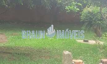 Imagem 5: Terreno 10X33 em Cachoeirinha com Casa de madeira com 3 quartos, 2 salas amplas na parada