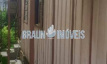 Imagem 7: Terreno 10X33 em Cachoeirinha com Casa de madeira com 3 quartos, 2 salas amplas na parada