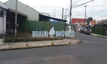 Imagem: Casa de esquina com 2 dormitórios e sala