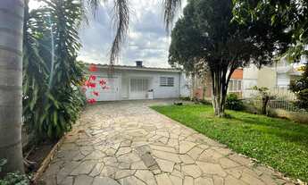 Imagem 5: Casa com 200 M² em excelente localização em Cachoeirinha Próximo a Vários estabelecimentos