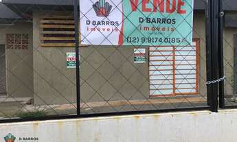 Imagem: 200M² de Área Construída, 324M² de Área