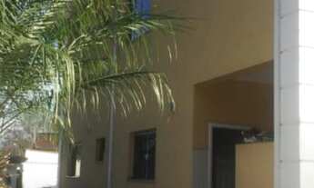 Imagem 2: 3 dormitórios, 1 suítes, 4 vagas na garagem, 200M² de Área Construída