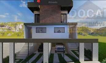 Imagem: Imóvel de alto padrão em condomínio fechado