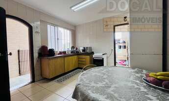 Imagem 5: Casa sobrado com edícula para venda em Taboão da Serra-SP, Jardim Monte Alegre: 3 quartos