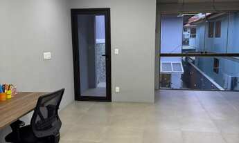 Imagem 3: Sobrado em Taboão da Serra-SP: 3 dormitórios, 1 suíte, 2 vagas e edícula