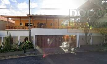 Imagem: Casa de luxo com 4 suítes no Jardim Mirna