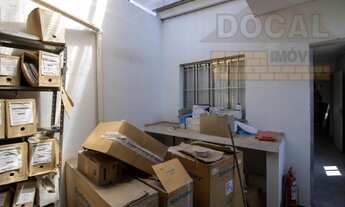 Imagem 2: Espaçosa casa à venda em Taboão da Serra-SP, Jardim Monte Alegre! 4 quartos, 2 salas, 2 ba