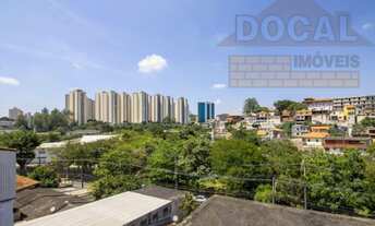 Imagem: Espaçosa casa à venda em Taboão da Serra-SP