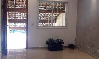 Imagem 4: Casa à venda no Parque Assunção, Taboão da Serra-SP: 2 quartos, 2 salas, 2 banheiros, 2 va