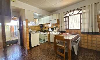 Imagem 2: Casa com 3 Quartos à venda em Jardim América - Cariacica/ES