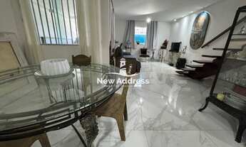 Imagem: Casa de 3 andares à venda em Novo México