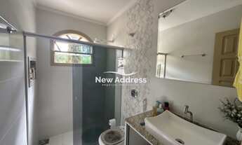 Imagem 4: Casa espaçosa: 6 quartos, 3 salas, 4 banheiros, 313 m². Conforto e oportunidade!