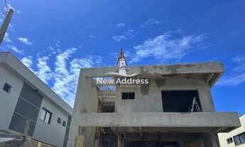 Imagem: Casa Duplex em construção à venda no