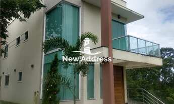 Imagem: Luxuosa Casa Triplex no Condomínio Sol