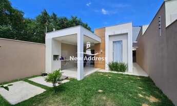 Imagem: Casa semimobiliada e com energia solar à