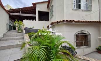 Imagem: Duas casas com ponto comercial em terreno