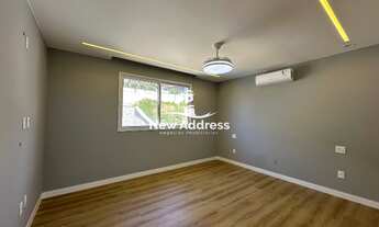 Imagem 6: Casa de 440m², com vista para reserva, piscina e hidromassagem, à venda no Riviera Park