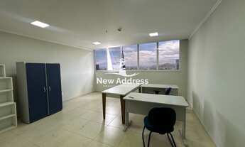 Imagem 2: Sala comercial pronta para uso, 30 m², com vaga, ar-condicionado e portaria 24h. Localizaç