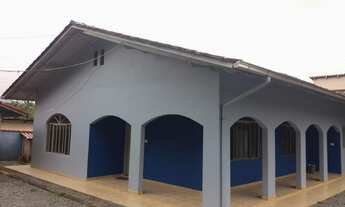 Imagem: 4 dormitórios, 2 banheiro