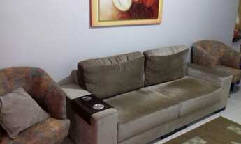 Imagem 2: 2 dormitórios, 1 suítes, 1 banheiros, 3 vagas na garagem, 83M² de Área Construída