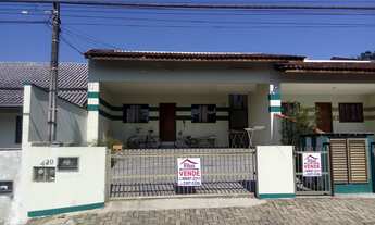 Imagem: 3 dormitórios, 1 suítes, 2 banheiro, 2