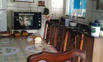 Imagem 6: 3 dormitórios, 2 banheiro, 2 vagas na garagem, 63M² de Área Construída, 84M² de Área Total