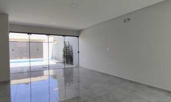 Imagem 4: 3 dormitórios, 1 suítes, 3 banheiro, 2 vagas na garagem, 151M² de Área Construída