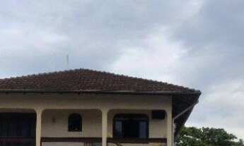 Imagem: CASA COM SALAS COMERCIAIS A VENDA NA ILHA