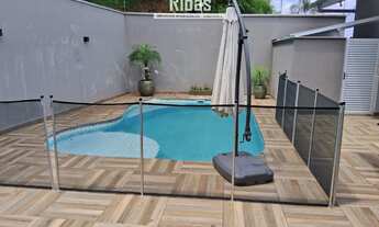 Imagem: 3 dormitórios, 1 suítes, 2 banheiro, 2