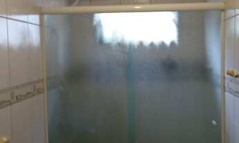 Imagem 3: 4 dormitórios, 2 banheiro, 2 vagas na garagem