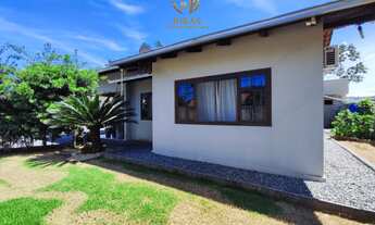 Imagem: Casa à venda em no Bairro Nereu Ramos em