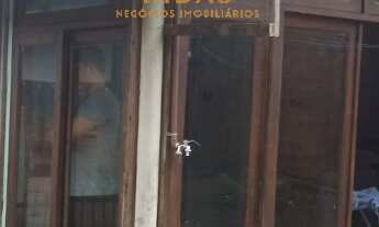 Imagem 4: 2 dormitórios, 1 banheiros, 3 vagas na garagem, 225M² de Área Construída