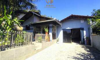 Imagem: CASA AMPLA PARA VENDA NO BAIRRO ILHA DA