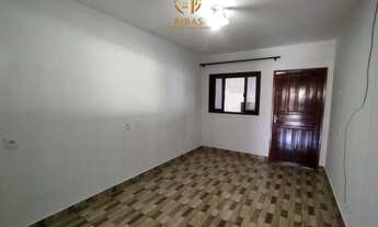 Imagem: CASA PARA LOCAÇÃO NO BAIRRO SANTO ANTÔNIO