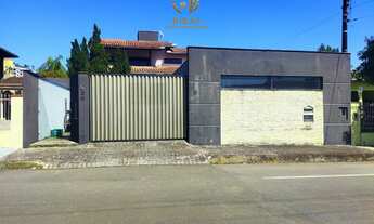 Imagem: CASA AMPLA COM 03 SUÍTES A VENDA NA ILHA