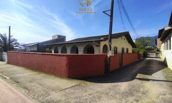 Imagem 1: CASA COM 04 QUARTOS PARA LOCAÇÃO NA VILA LENZI EM JARAGUÁ DO SUL