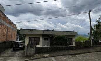Imagem: Casa no bairro Jaraguá Esquerdo