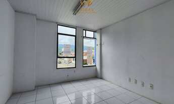 Imagem 4: 5 banheiro, 8 vagas na garagem, 392M² de Área Construída