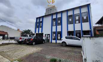 Imagem: 5 banheiro, 8 vagas na garagem, 392M² de