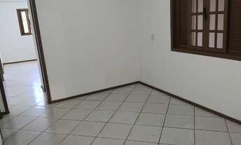 Imagem 6: CASA PADRÃO A VENDA NO BAIRRO TIFA MARTINS EM JARAGUÁ DO SUL - 01 SUÍTE + 02 QUARTOS