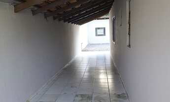 Imagem 2: CASA PADRÃO A VENDA NO BAIRRO TIFA MARTINS EM JARAGUÁ DO SUL - 01 SUÍTE + 02 QUARTOS