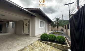 Imagem: Casa à venda em Jaraguá do Sul-SC, bairro