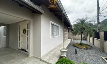 Imagem 7: Casa à venda em Jaraguá do Sul-SC, bairro Czerniewicz - Jaragua do Sul