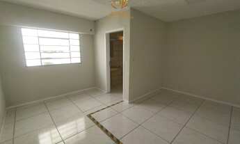 Imagem 2: CASA COMERCIAL PARA LOCAÇÃO NO CENTRO DE JARAGUÁ DO SUL