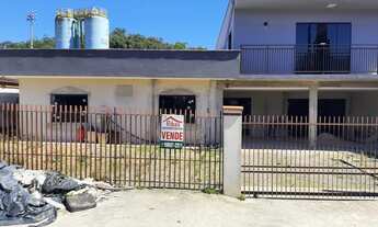 Imagem: 3 dormitórios, 1 suítes, 2 banheiro, 2