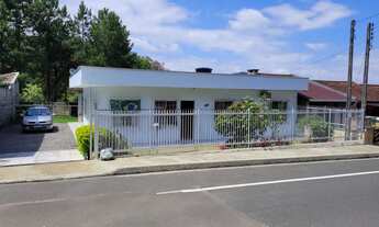 Imagem: 3 dormitórios, 2 banheiro, 2 vagas na garagem