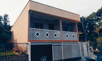 Imagem: 3 dormitórios, 1 suítes, 3 banheiro, 2